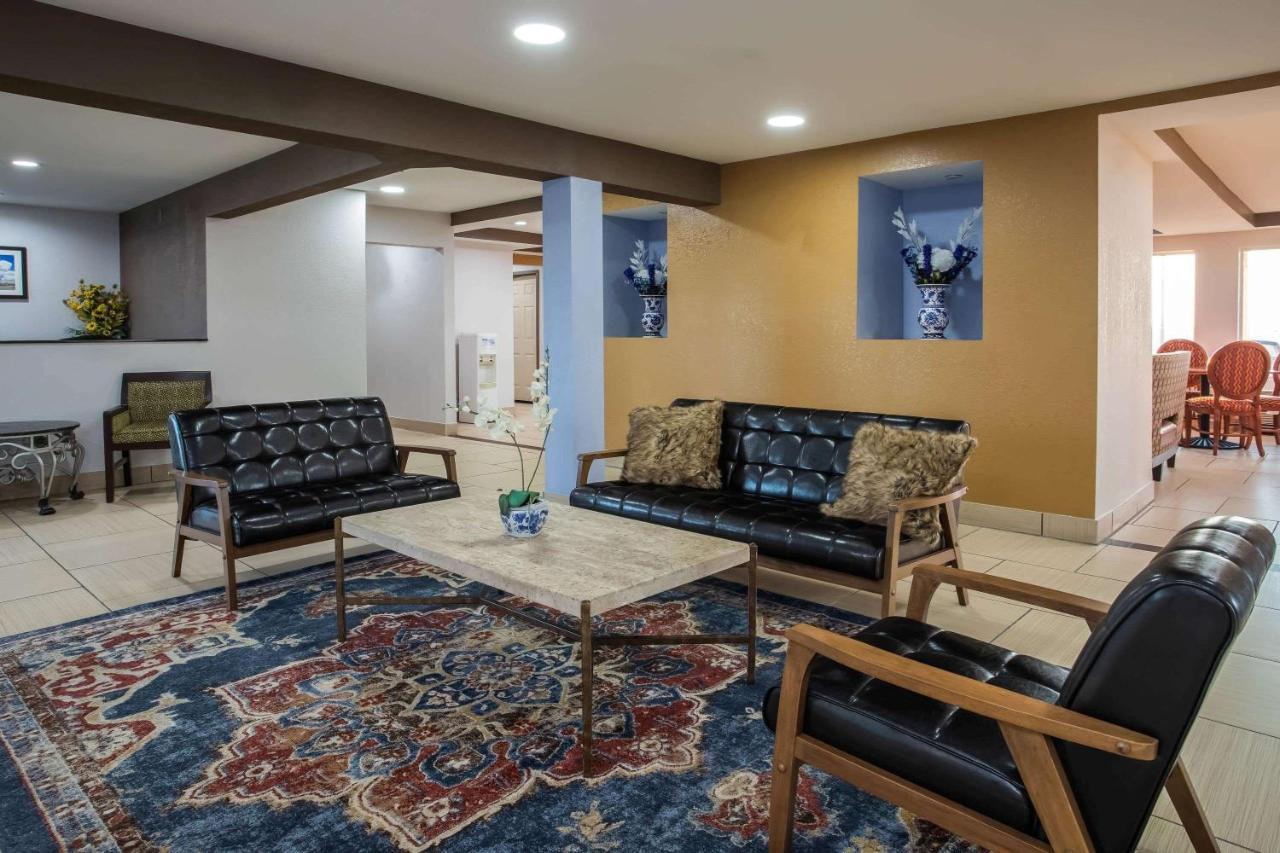 Travelodge By Wyndham Fort Wayne North Exteriér fotografie