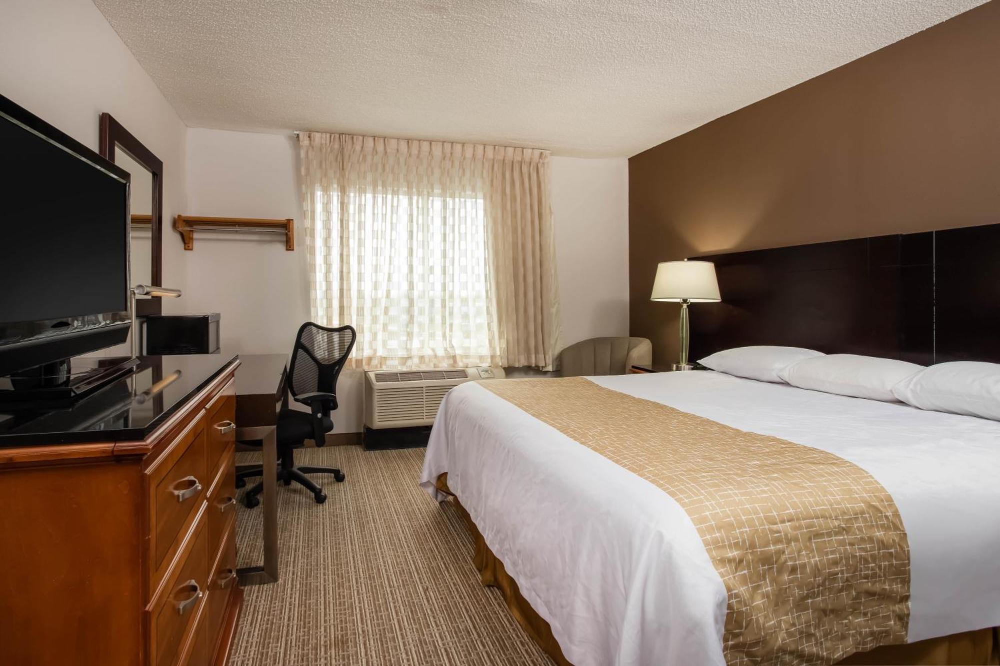 Travelodge By Wyndham Fort Wayne North Exteriér fotografie